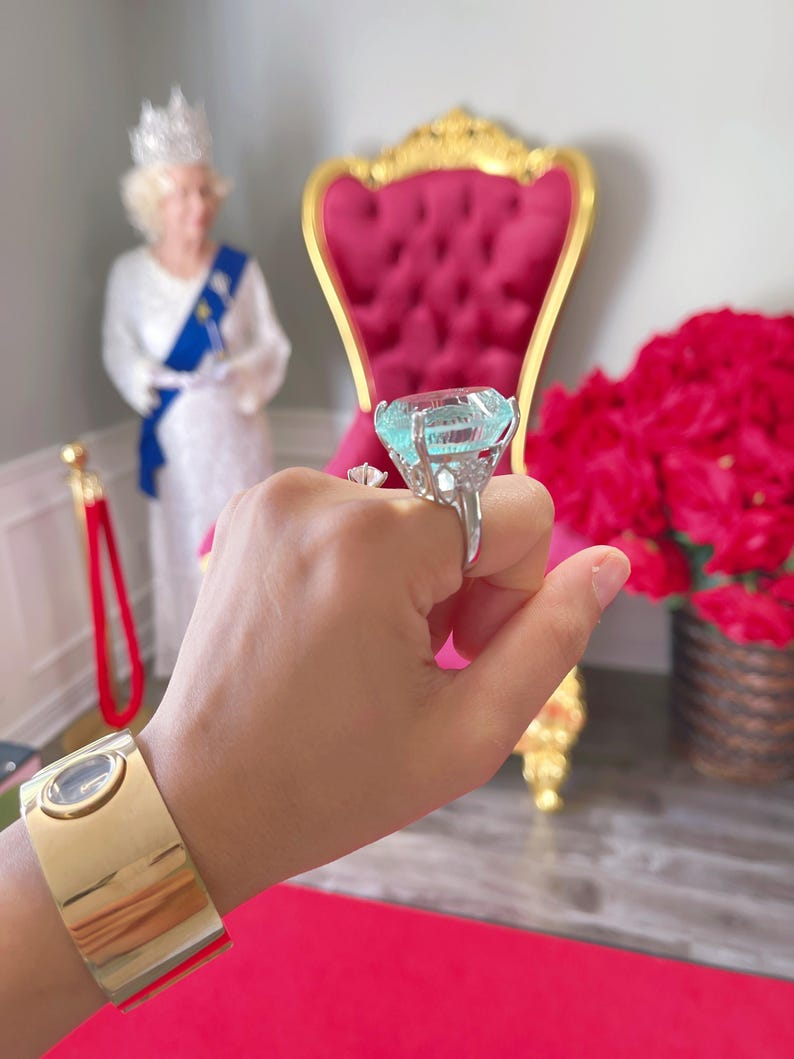 125Ct Aquamarine Diamond Ring – Platinum Estate Size 8