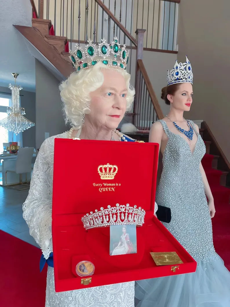 In Memory of Our Beloved Princess Diana, Luxury Pearl and Diamond Tiara Crown, also Worn by Princess Kate, Ladies of England Tiara