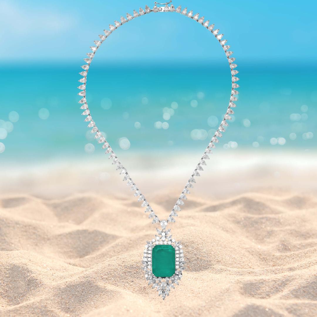 Magnificent Glowing Neon Colombian Emerald Charm Necklace, Exotic Green Emerald Collar, Emerald Charm Necklace, Emerald Statement Necklace