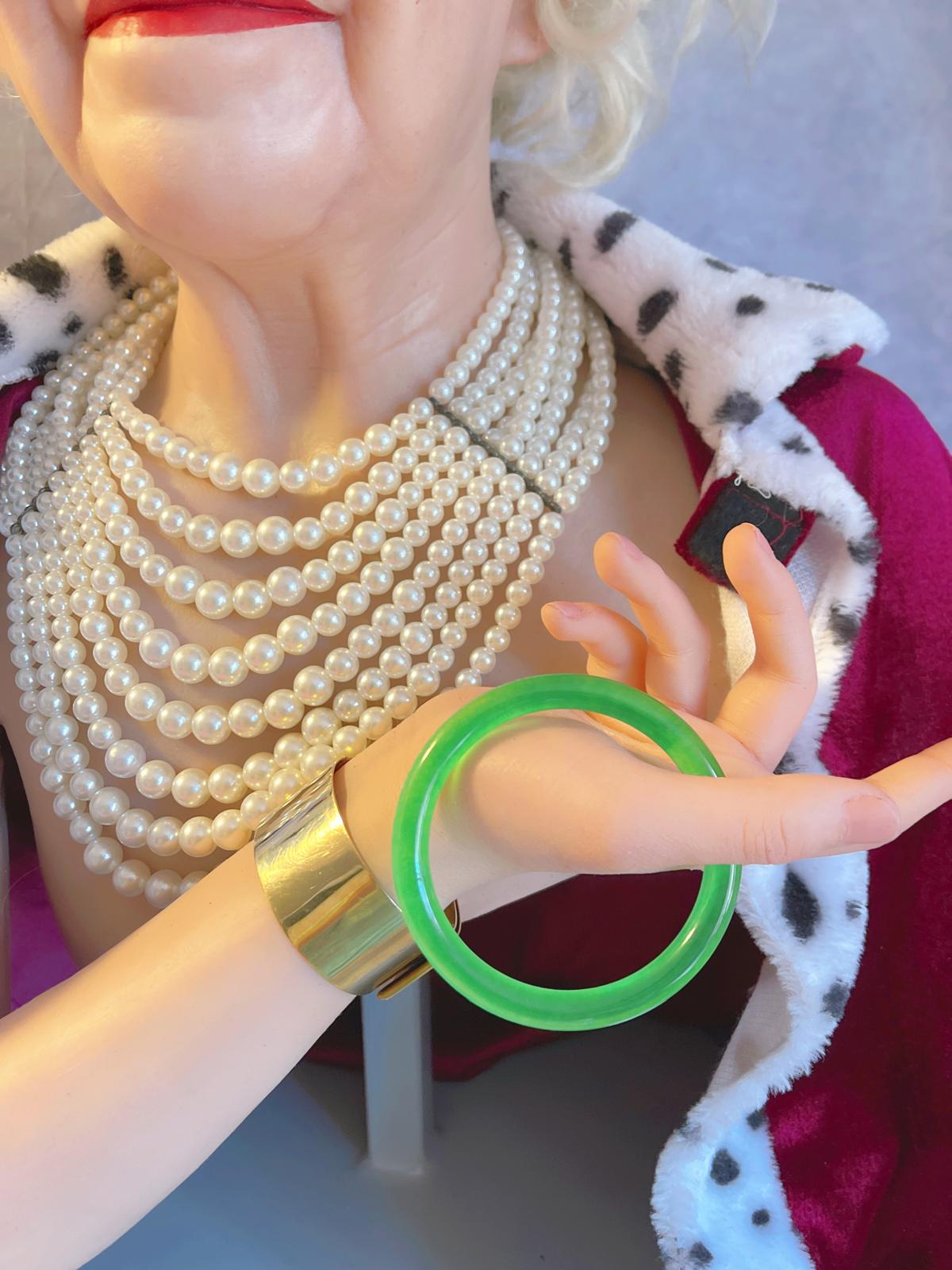 Imperial Grade Jadeite Bangle Bracelet, Royal Icy Emerald Green, Worn By Queens and Legendary Female Figures, Comes with Box