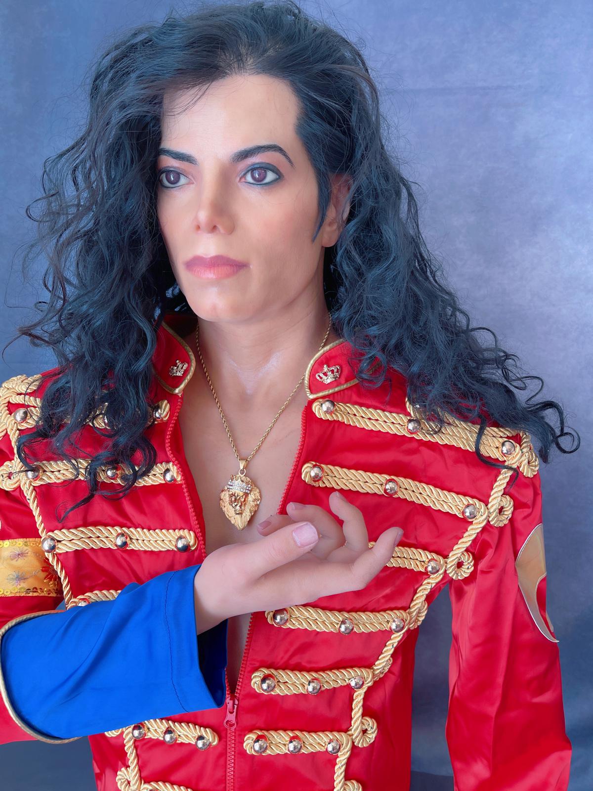 Celebrity inspired, King Lion Gold Necklace for Men