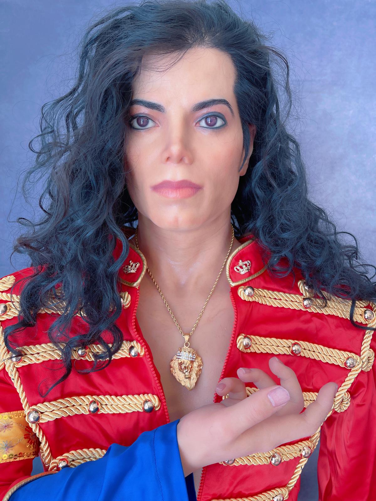 Celebrity inspired, King Lion Gold Necklace for Men