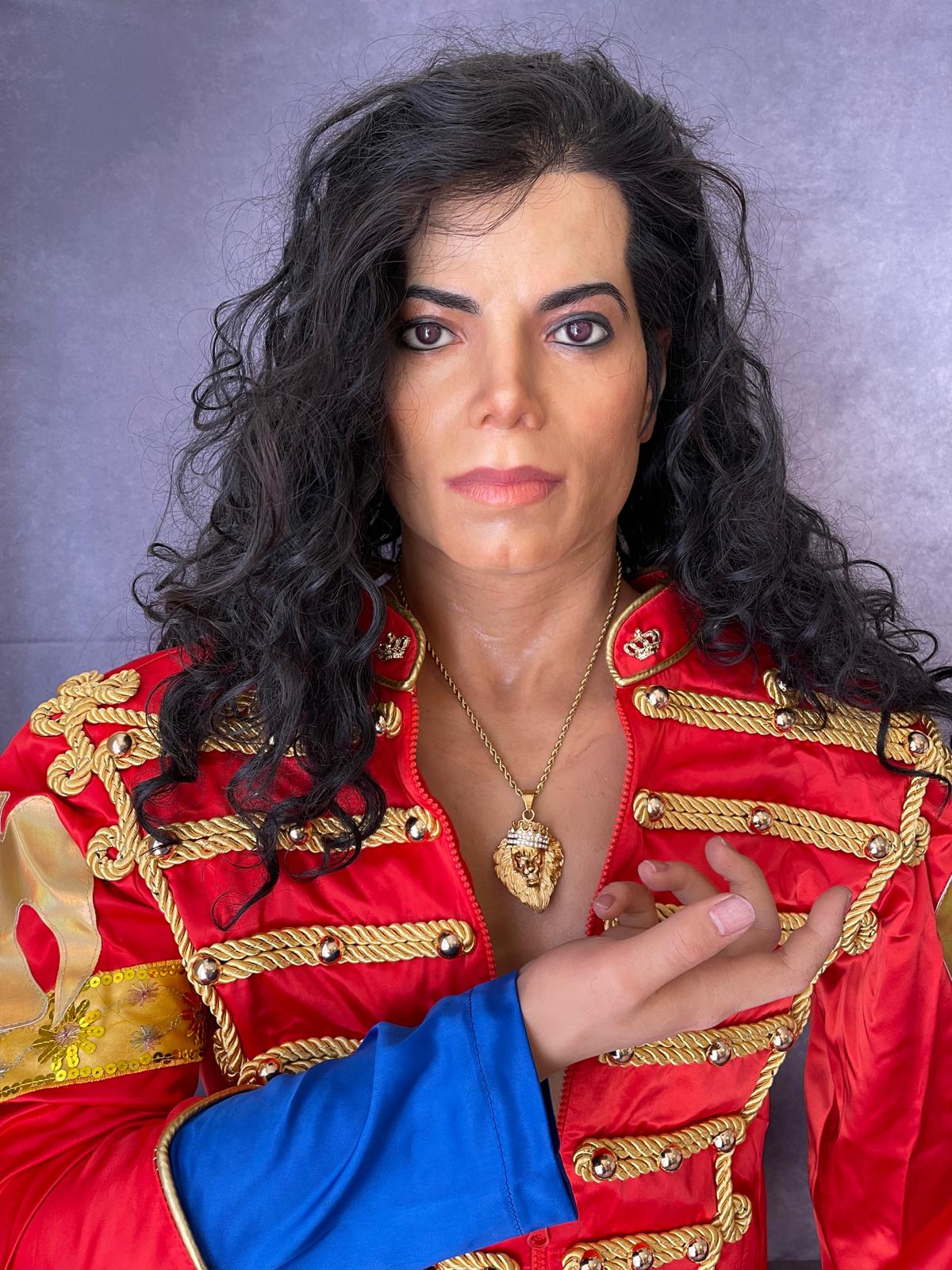 Celebrity inspired, King Lion Gold Necklace for Men