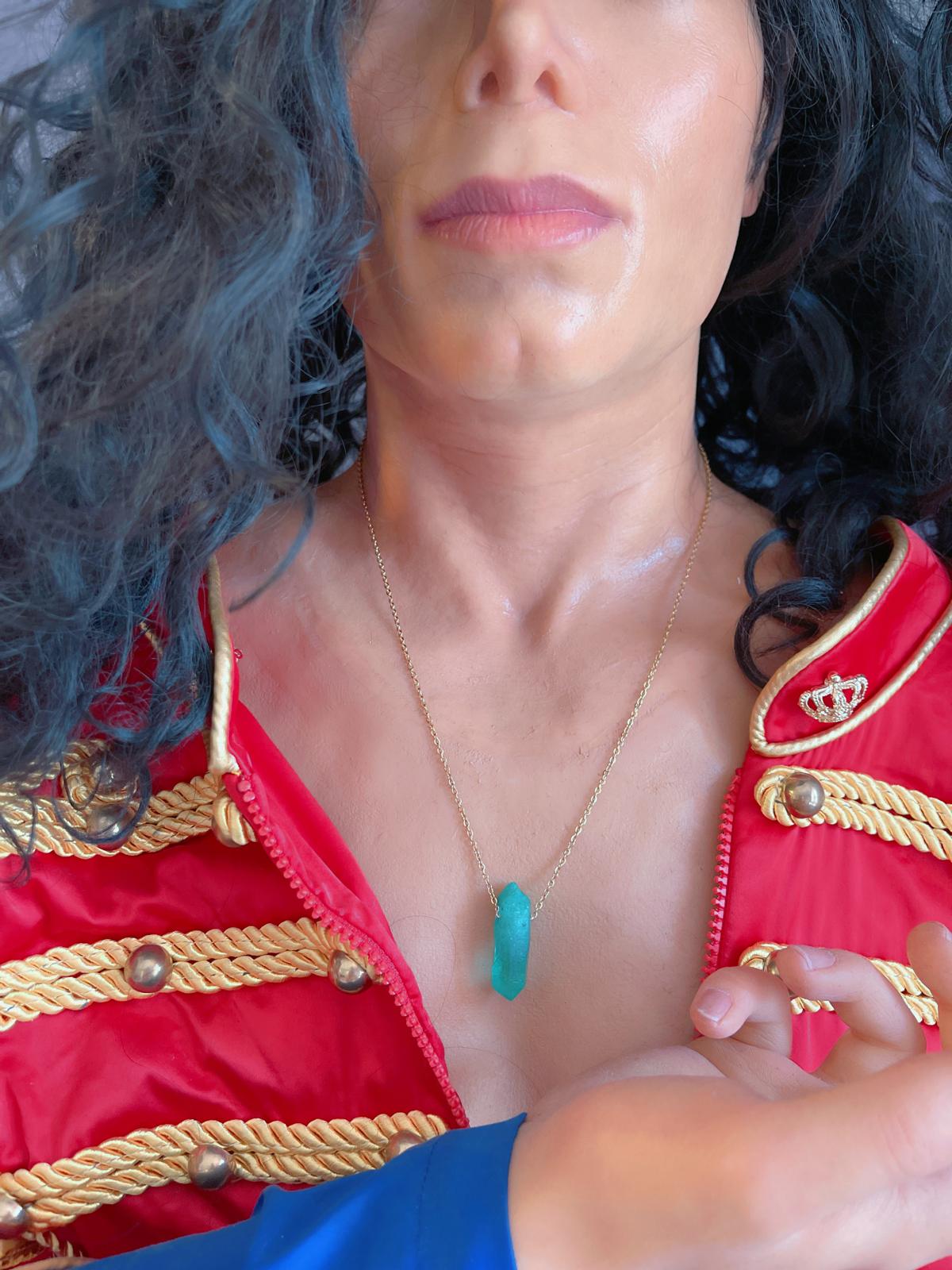 Men Solid Emerald Quartz Rough Necklace in Gold or Silver