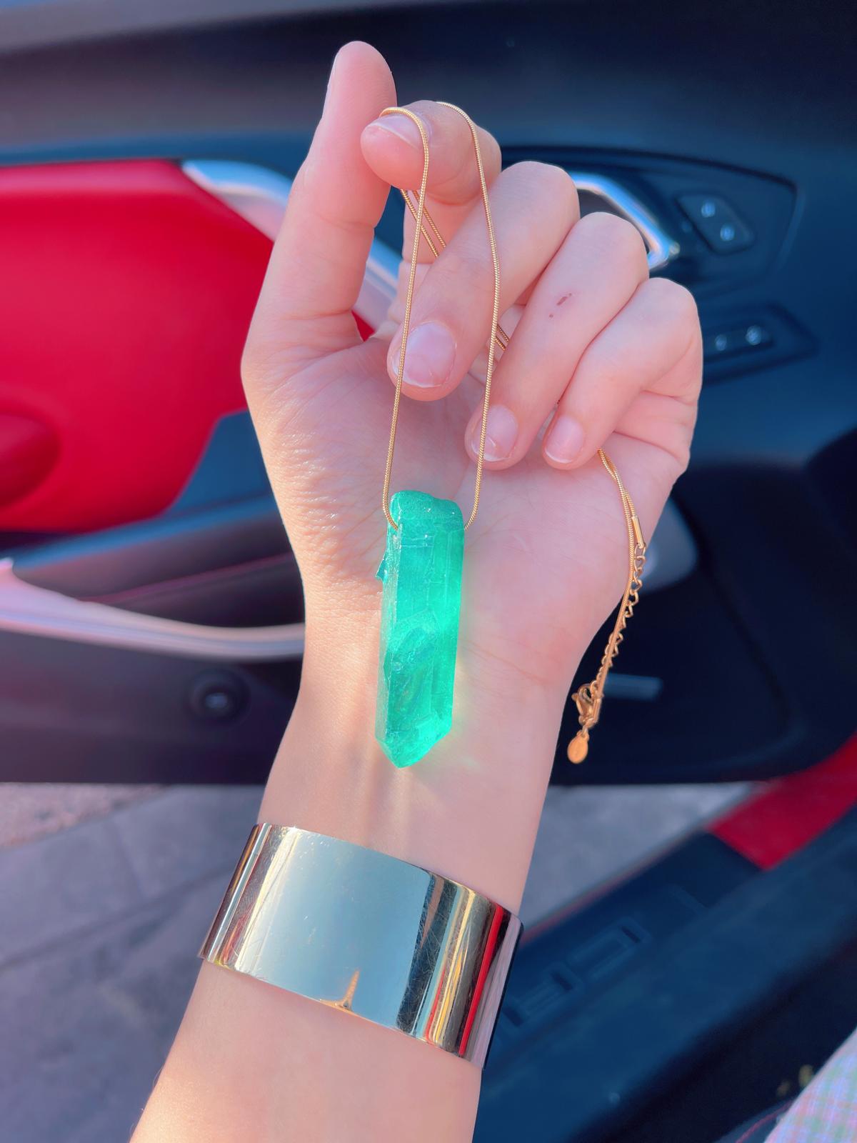 Men Solid Emerald Quartz Rough Necklace in Gold or Silver