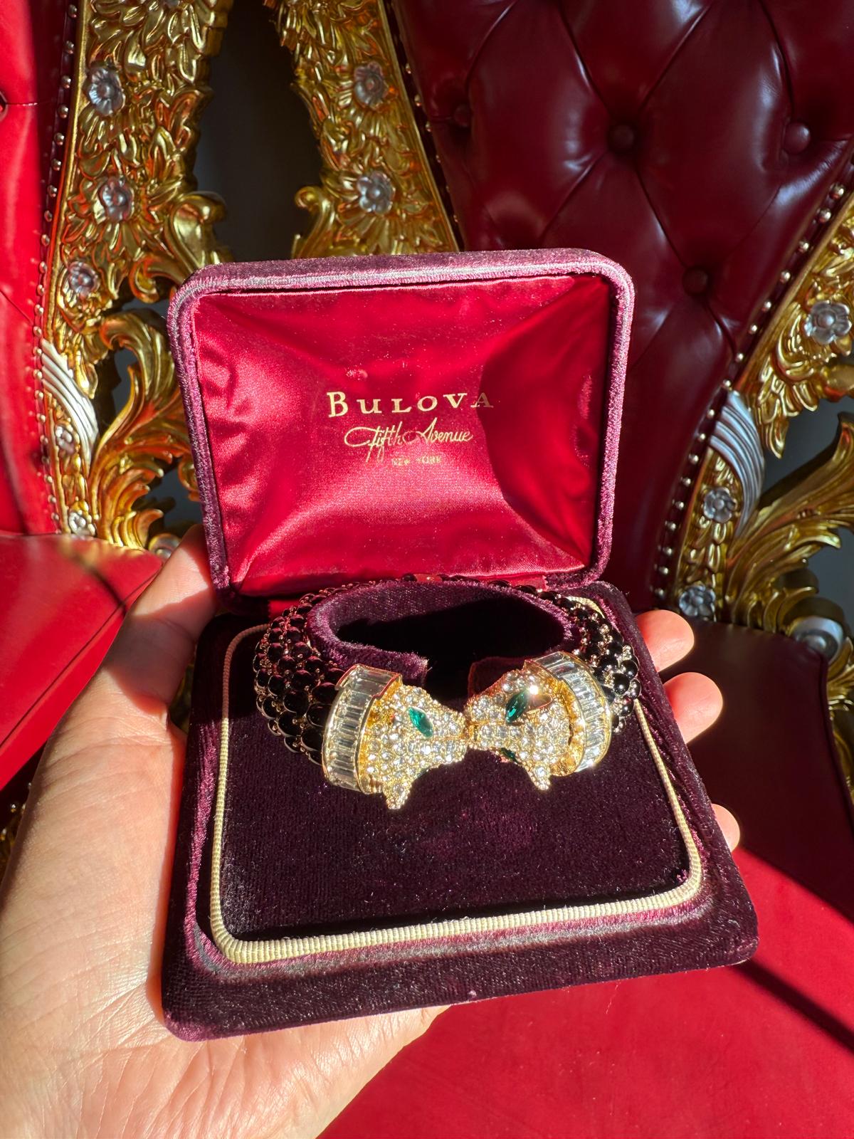 Luxurious Double Head Leopard with Black Spinel, Emeralds, Nano Crystals Bracelet Bangle