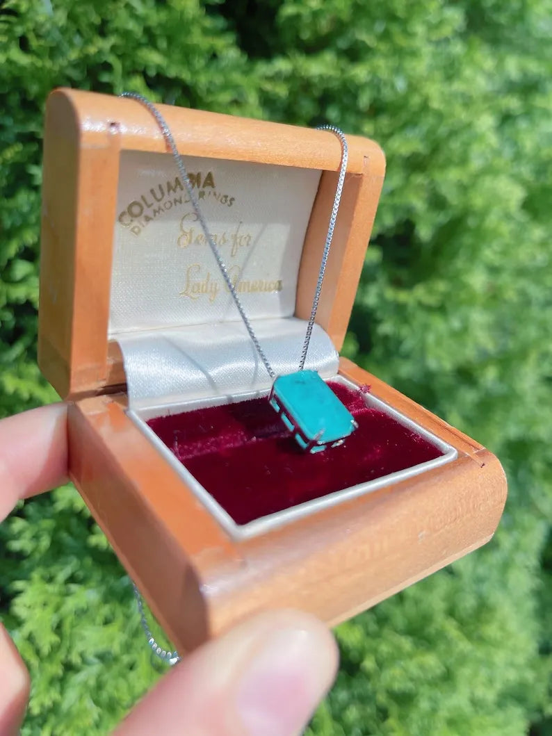 100% Glowing Genuine Colombian Emerald Minimalist Pendant, Small Dainty Emerald Necklace, Natural Emerald Jewel with Exotic Neon Color Glow