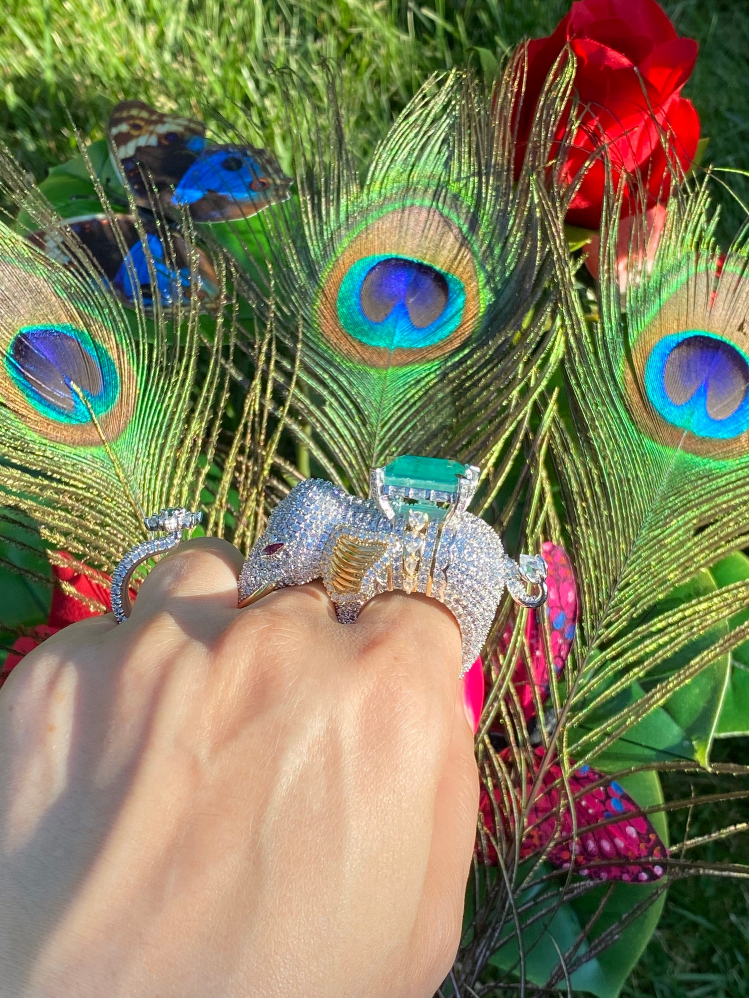Emerald Diamond Elephant Ring – Queen 1001 Nights Luxury