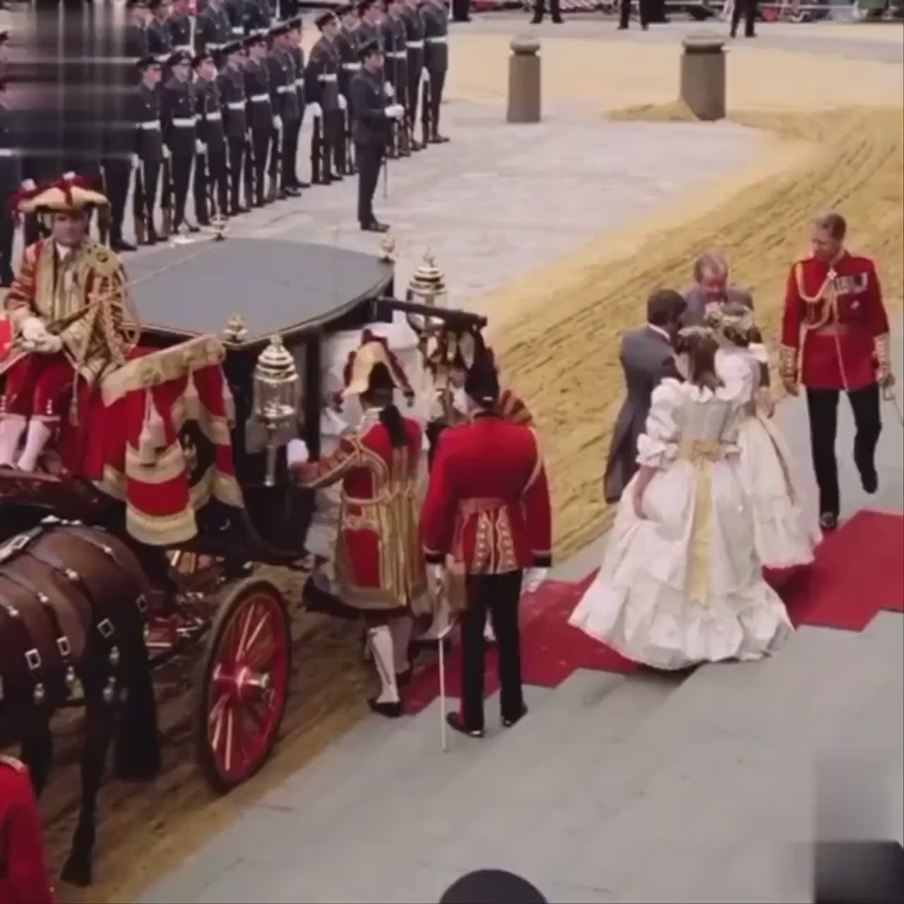 Royal Sapphire Ring, Inspired by Princess Diana, comes with golden coin of Prince Charles and Princess Diana
